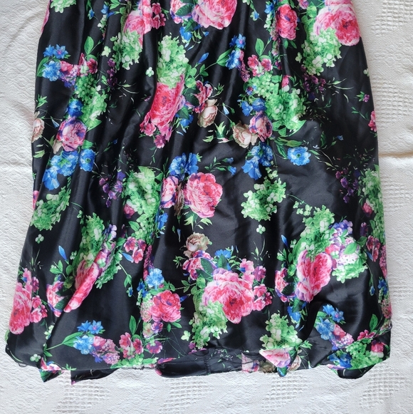 Blondie Nites Formal Maxi Length Floral Prom/Evening Full Skirt - Picture 6 of 12